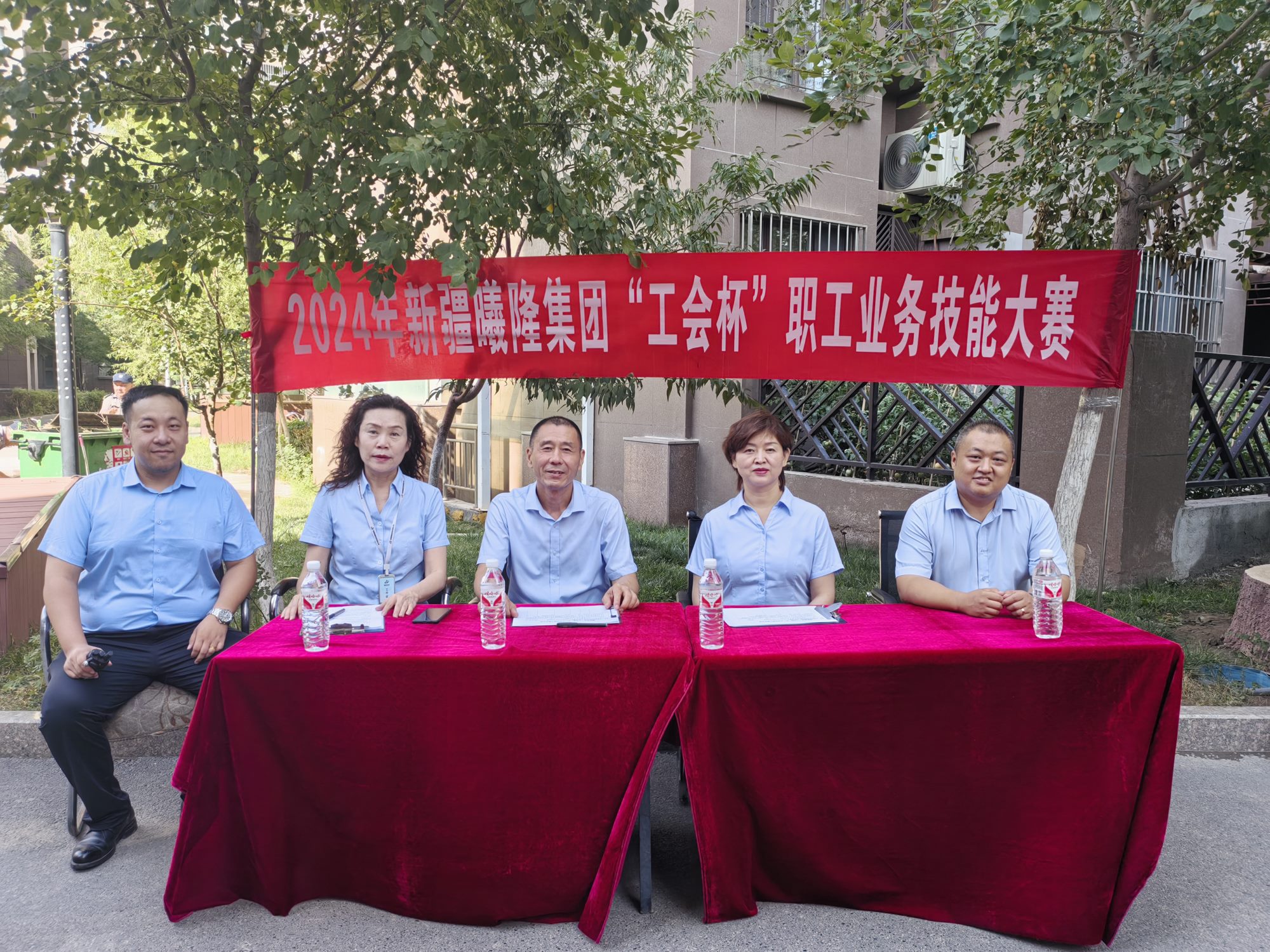 貫徹強企戰略 提高員工技能 貫徹強企戰略 提高員工技能