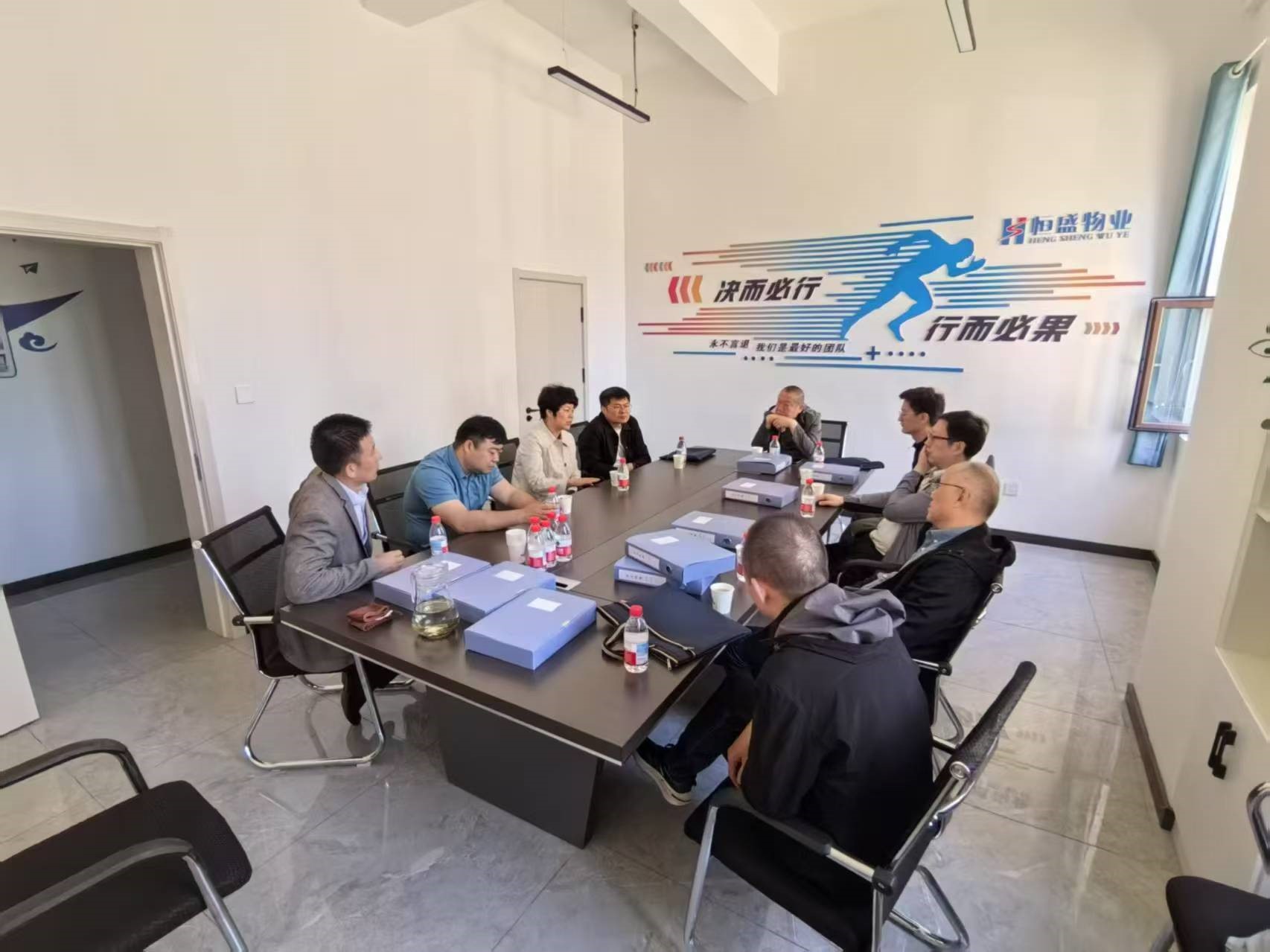 自治區保交樓調研單位走進曦隆國宸小區 考察優秀經驗助力全區房地產市場穩健發展