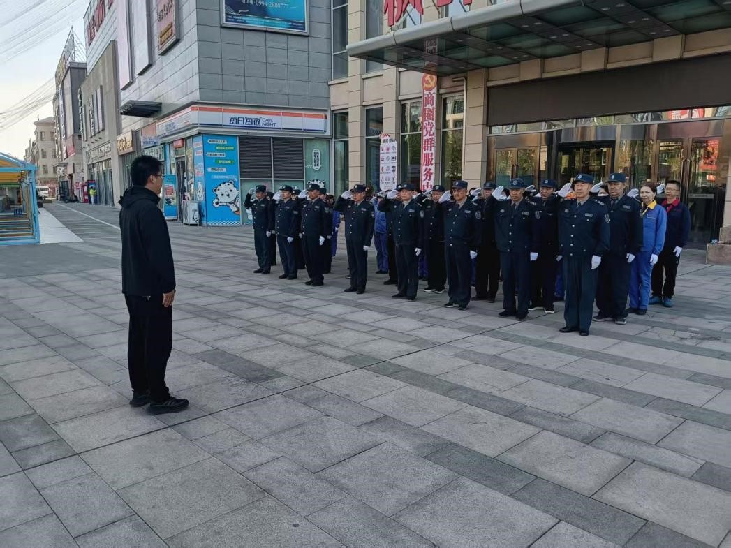 “軍”風入物業  “訓”出新風貌